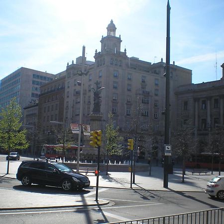 Apartamentos Plaza Espana Deluxe Zaragoza Eksteriør billede